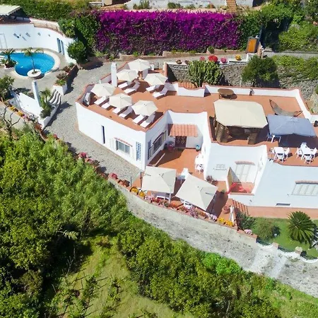 Araucaria Villa *